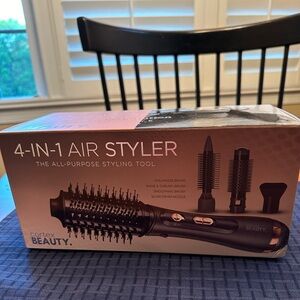 4-in-1 Hair Styler by Cortez Beauty NWOT